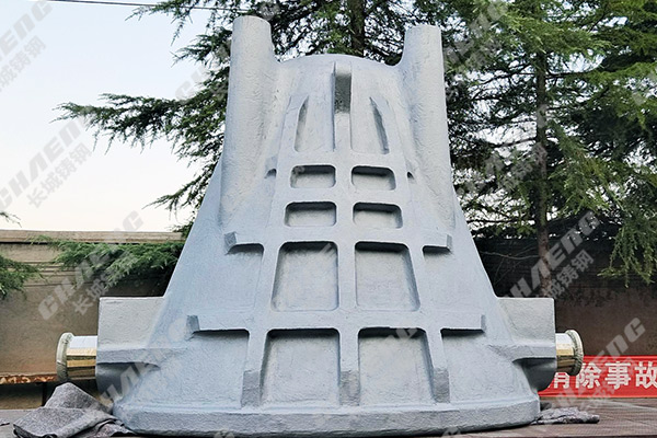 大型鑄鋼件加工廠家都會用哪些材質(zhì)？它們有什么樣的特點(diǎn)？